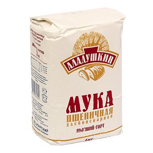Мука пшеничная в/с Аладушкин 1кг